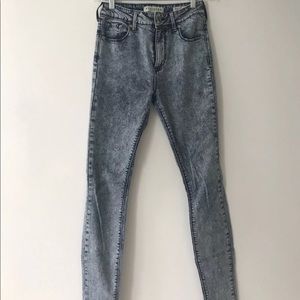 Acid Wash Jeans